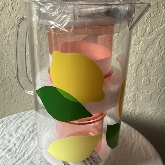Kate Spade: Lemons Nesting Plastic Pitcher & 2 Glasses- set of 3 - Picture 5 of 16